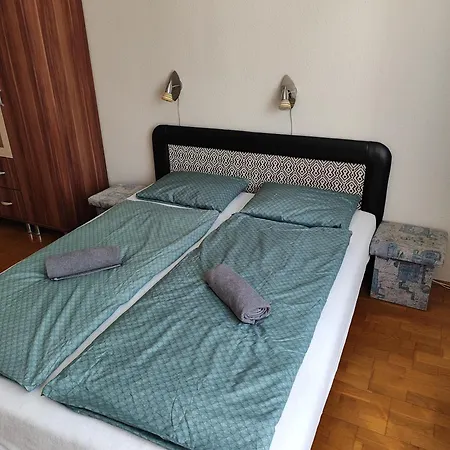 Hoforras Vip Appartement *